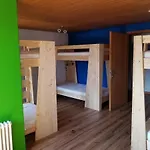 بيت شباب بيت شباب داون تاون *